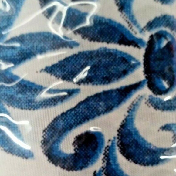 Queen Size Sheet Set - Picture 4 of 5